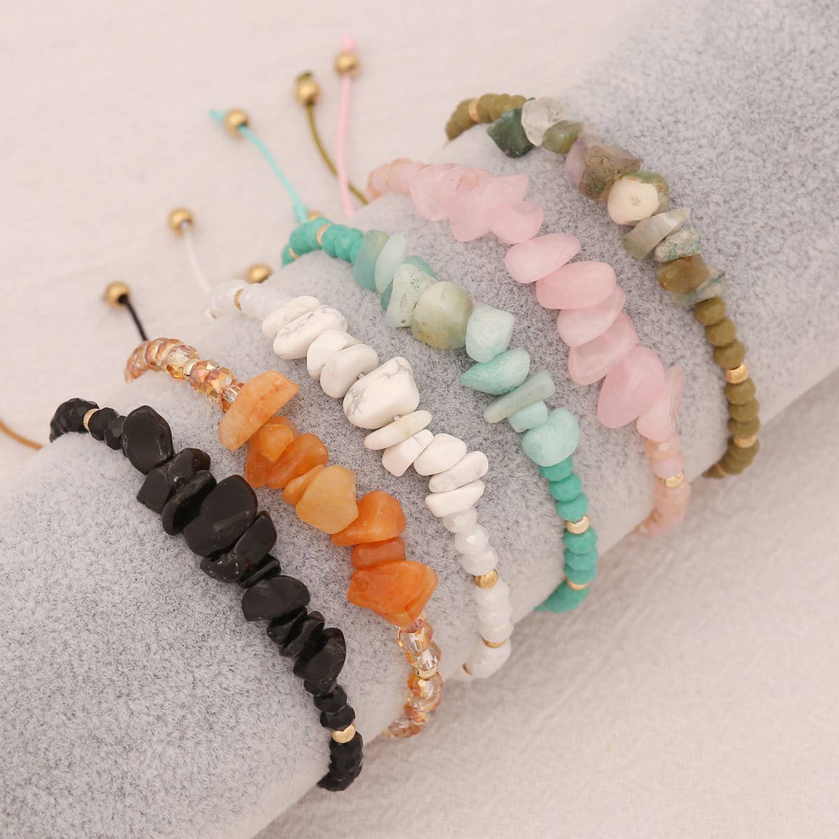 HAND-WOVEN NATURAL STONE BRACELET_CWAJE0648