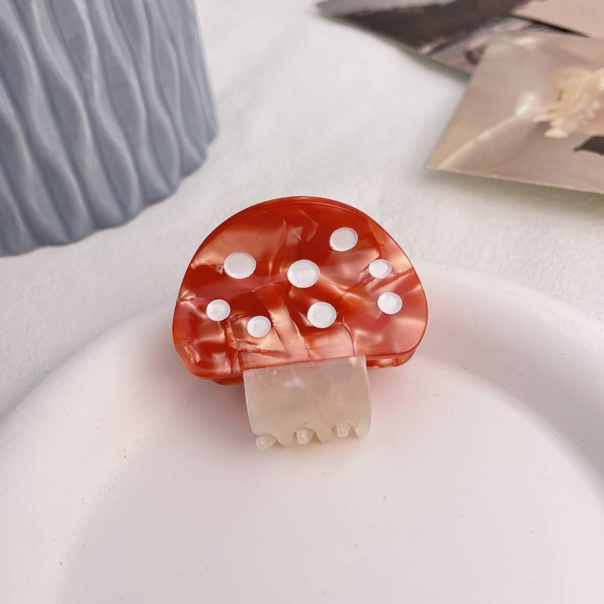 CUTE RED MUSHROOM ACETIC HAIR CLAW CLIPS FOR GIRLS_CWAHA0565