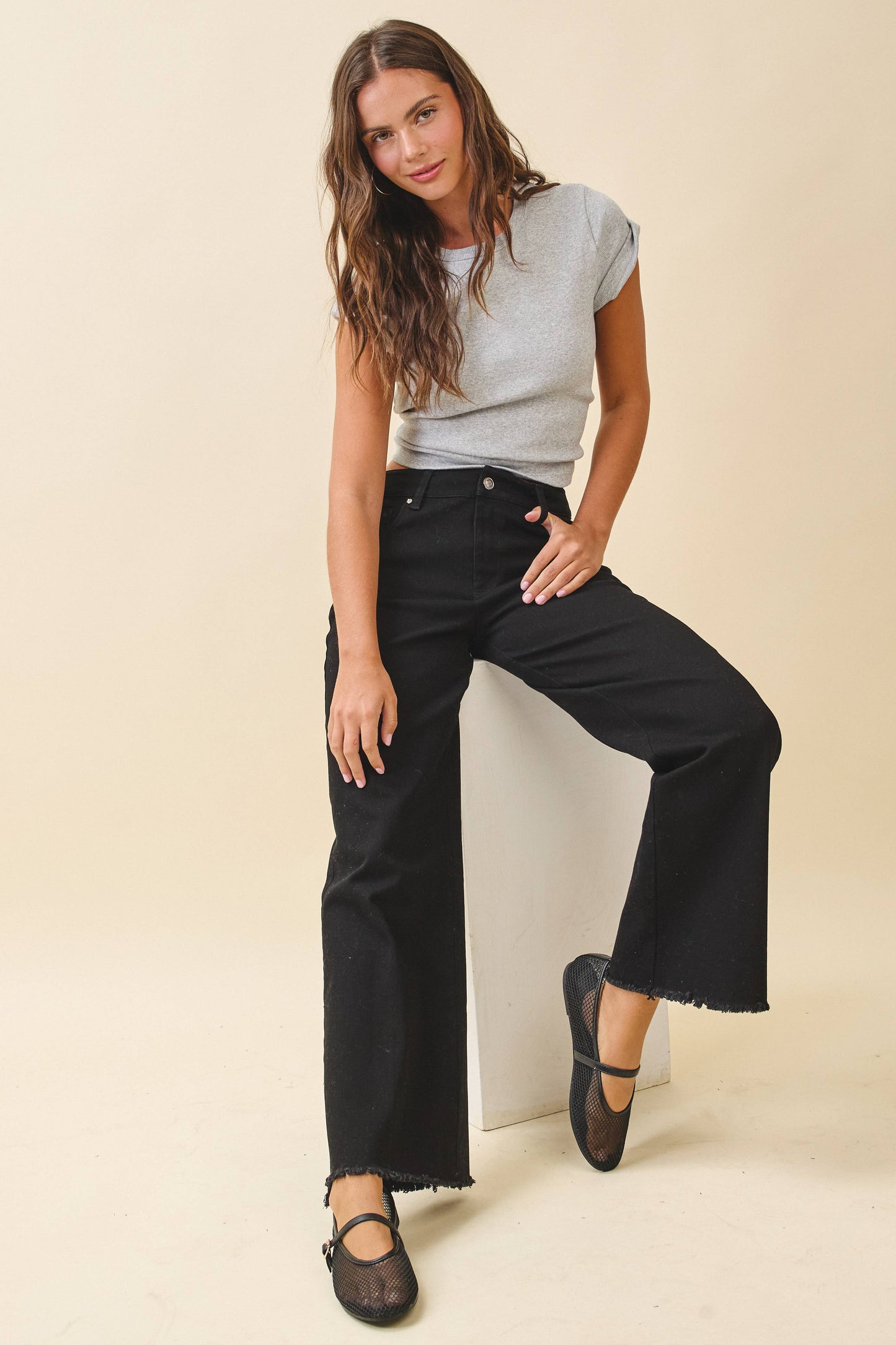 7164GK Wide Leg Raw Hem Denim Pants