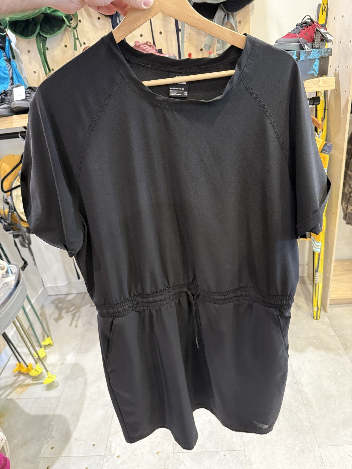 THE NORTH FACE Never Stop Wearing DRESS Size XXL Short Sleeve Black UPF 50 NEW