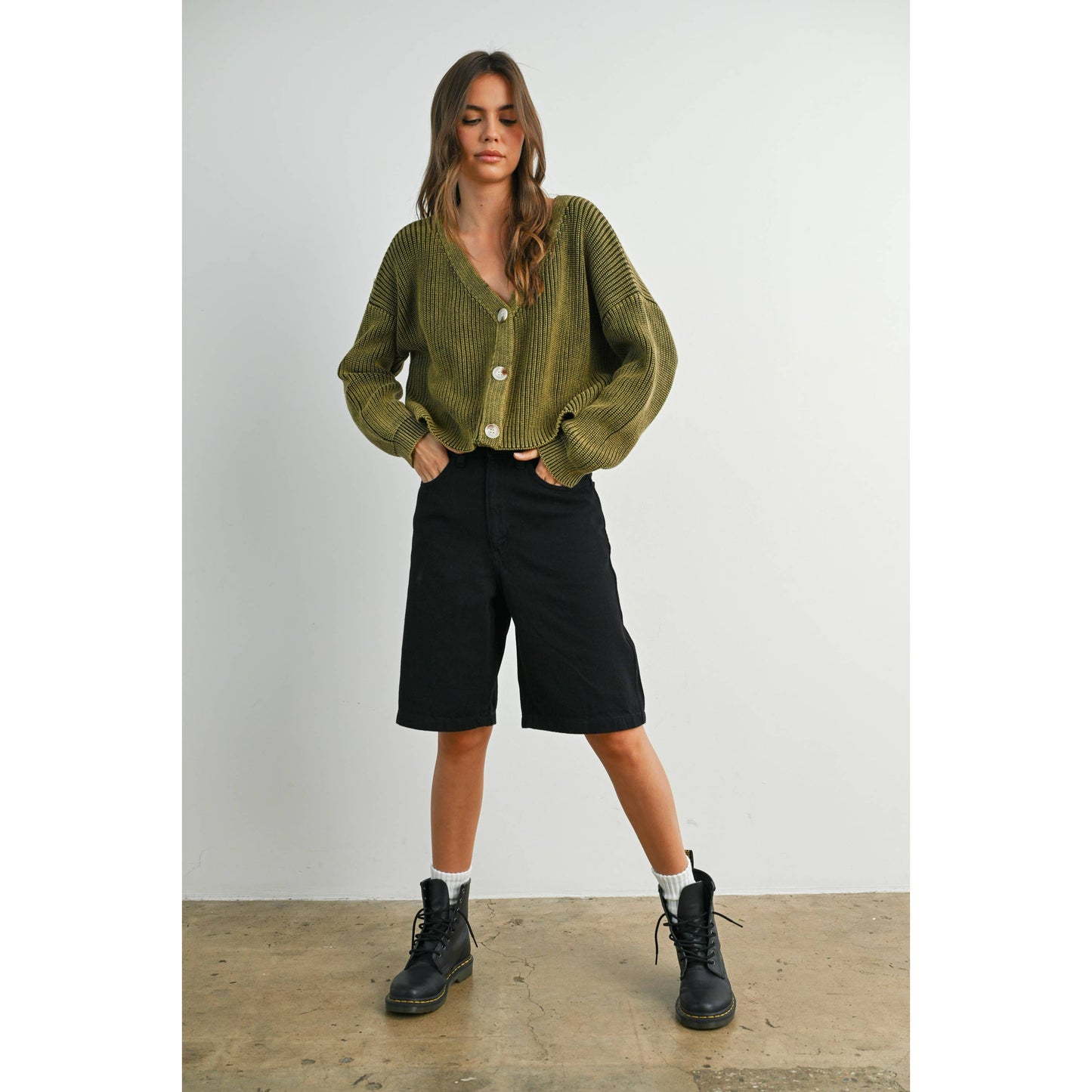 V-Neck Buttoned Ribbed Long Sleeve Cardigan - BMC7773