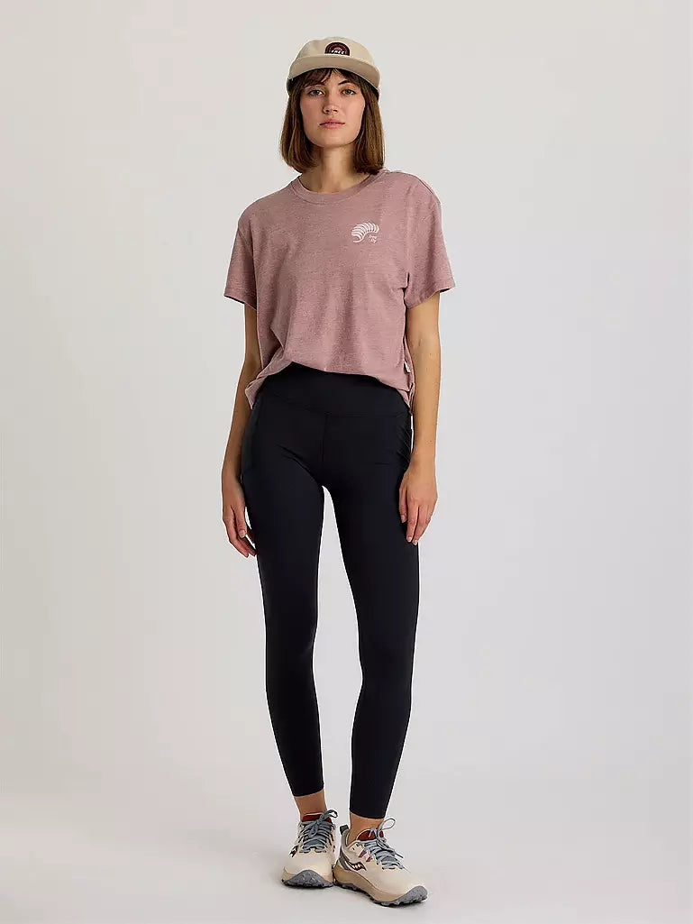 Free Fly Woman’s flow state Tee – Heather fig