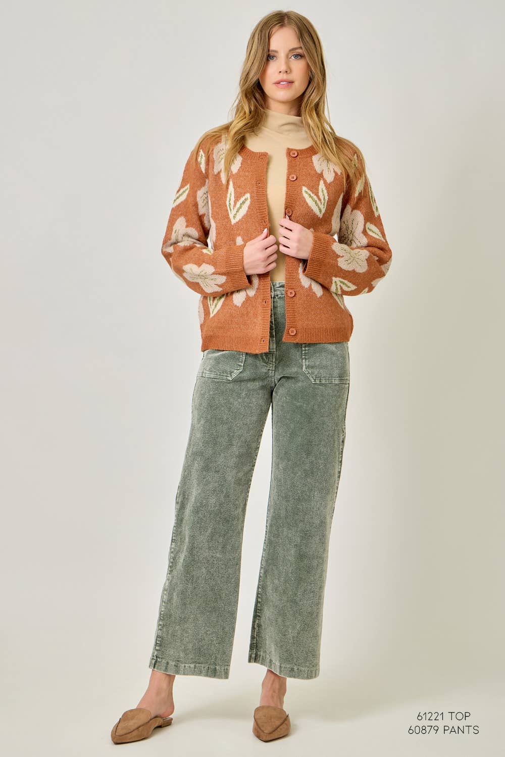 61133 Floral Sweater Cardigan