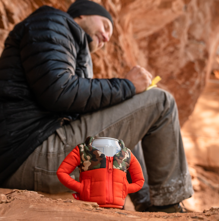 The Puffy - Insulated Can Cooler - Puffin Red & Woodsy Camo